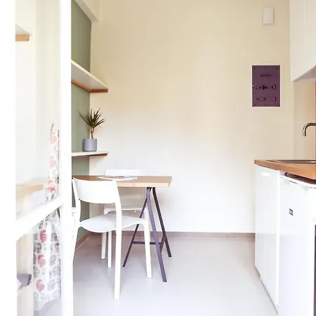 Villara: Style, Hospitality & Design Apartment