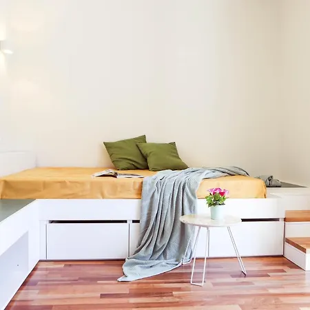 Villara: Style, Hospitality & Design Apartment